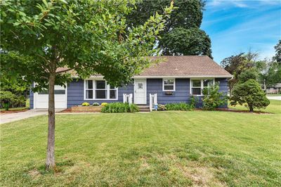 7221 Newton Drive, House other with 3 bedrooms, 1 bathrooms and null parking in Overland Park KS | Image 1