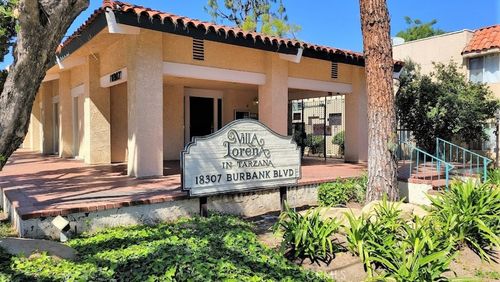 19-18307 Burbank Blvd, Tarzana, CA, 91356 | Card Image