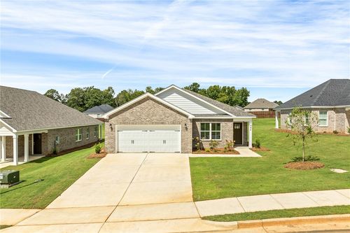984 Como Way, OPELIKA, AL, 36804-9611 | Card Image