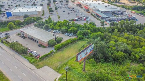 3210 S General Bruce Dr, Temple, TX, 76504-5103 | Card Image