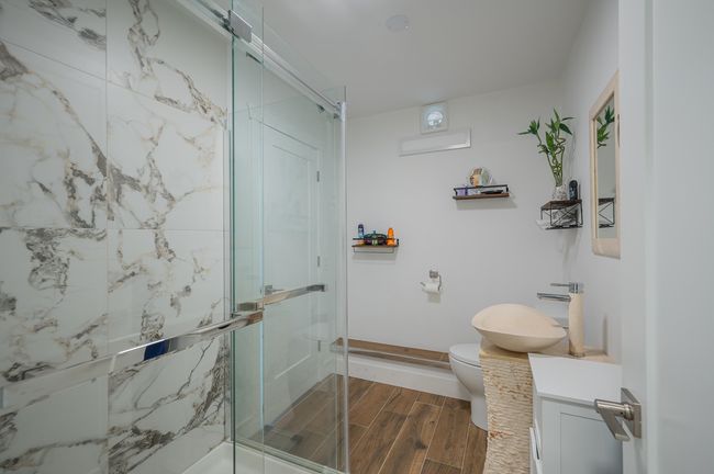 11659 272 St, House other with 8 bedrooms, 4 bathrooms and 10 parking in Maple Ridge BC | Image 31