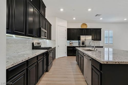 349 Gillespie Glen Ave, Henderson, NV, 89011-5479 | Card Image