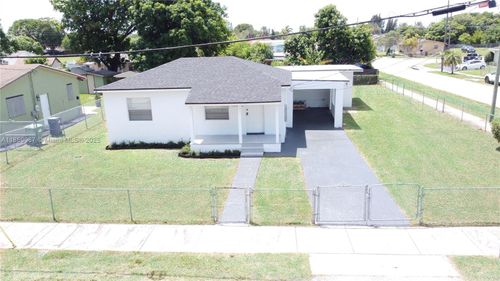 10490 Sw 173rd Ter, Miami, FL, 33157-4154 | Card Image