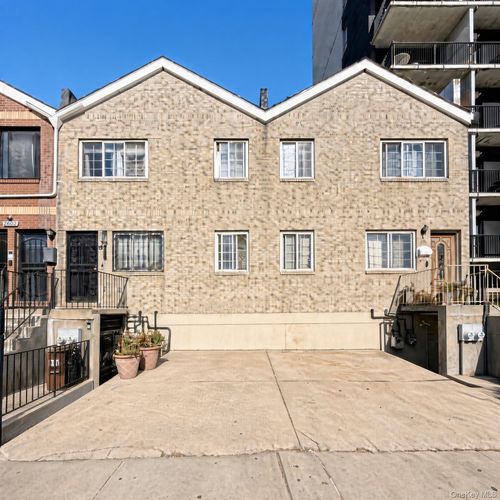 2411 Albemarle Road, New York, NY, 11226 | Card Image