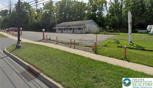 968 Hellertown Road, Bethlehem City, PA, 18015 | Card Image