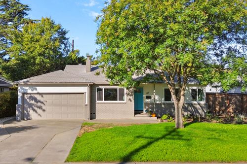 611 K Street, Davis, CA, 95616 | Card Image