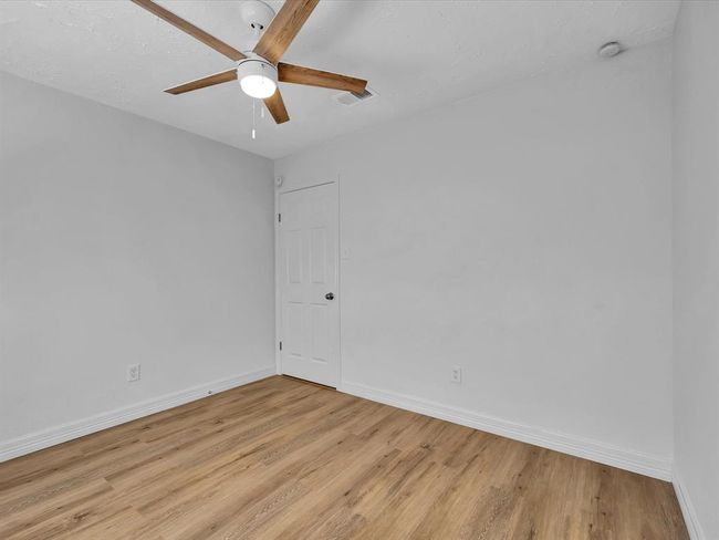 403 Elder Vista Dr, House other with 3 bedrooms, 2 bathrooms and 2 parking in Webster TX | Image 40