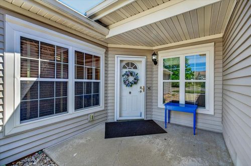72 Northlight Way, Fitchburg, WI, 53711 | Card Image