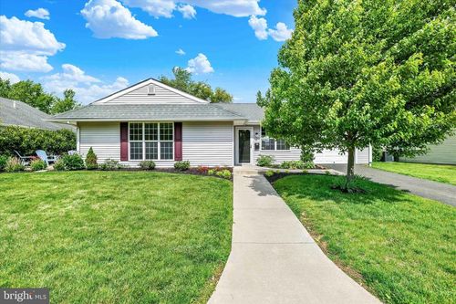 130 Winding Way, MORRISVILLE, PA, 19067-4854 | Card Image