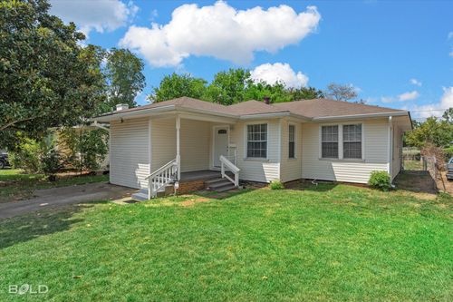 3862 Greenway Pl, Shreveport, LA, 71105-2016 | Card Image
