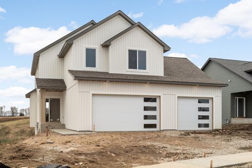 8292 186th St W, Lakeville, MN, 55044-5153 | Card Image