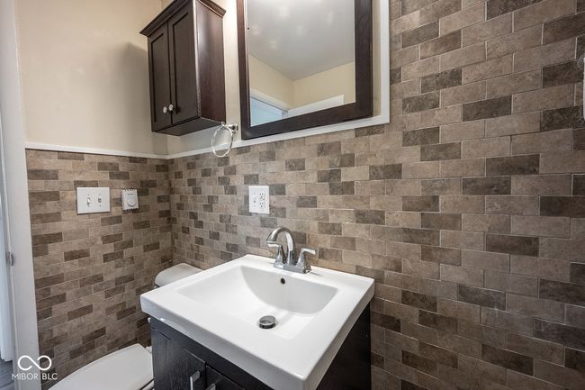APT-6 - 140 Maple Park Dr, Condo with 2 bedrooms, 1 bathrooms and null parking in Westfield IN | Image 16