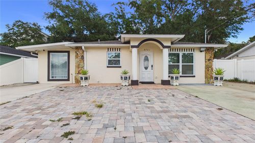 8721 N Orangeview Ave, TAMPA, FL, 33617-5919 | Card Image