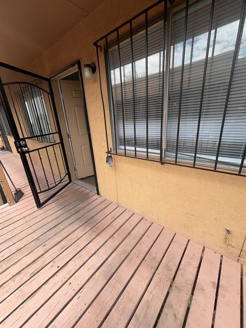 apt-d-126 Rhode Island St Se, Albuquerque, NM, 87108-3264 | Card Image