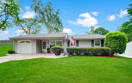 1607 Warwick Ln, Schaumburg, IL, 60193-1121 | Card Image