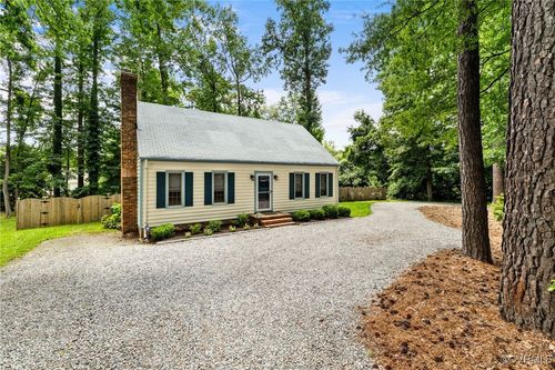 1503 Golf Ln, Henrico, VA, 23228-4703 | Card Image