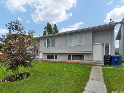 209 Hedley Street, Saskatoon, SK, S7N1Z9 | Card Image