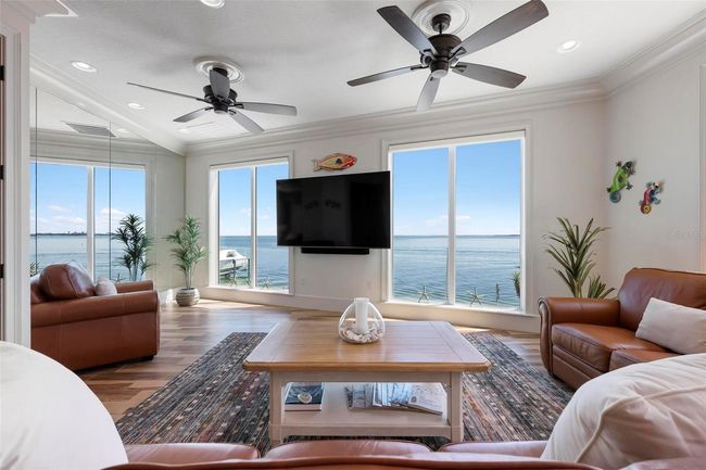606 Crestwood Ln, House other with 4 bedrooms, 5 bathrooms and null parking in HOLMES BEACH FL | Image 57