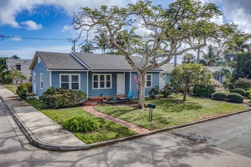1132 N Palmway, Lake Worth Beach, FL, 33460-2316 | Card Image