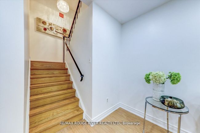 21 - 25 Pebble Byway, Condo with 3 bedrooms, 2 bathrooms and null parking in North York ON | Image 16