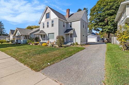 120 W State St, Scottville, MI, 49454-1136 | Card Image