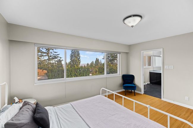 905 Greenwood Rd, House other with 4 bedrooms, 3 bathrooms and 4 parking in West Vancouver BC | Image 19