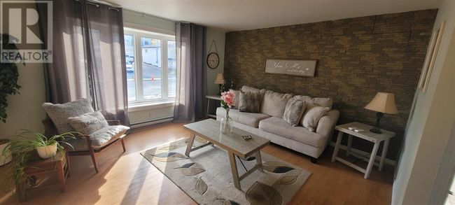 40 Hutchison Ave, Home with 3 bedrooms, 2 bathrooms and null parking in Elliot Lake ON | Image 4