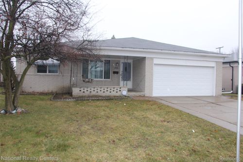33720 Colfax Dr, Sterling Heights, MI, 48310-6047 | Card Image