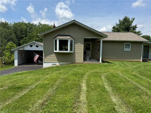 135 State Park Rd, New Alexandria, PA, 15670-3505 | Card Image