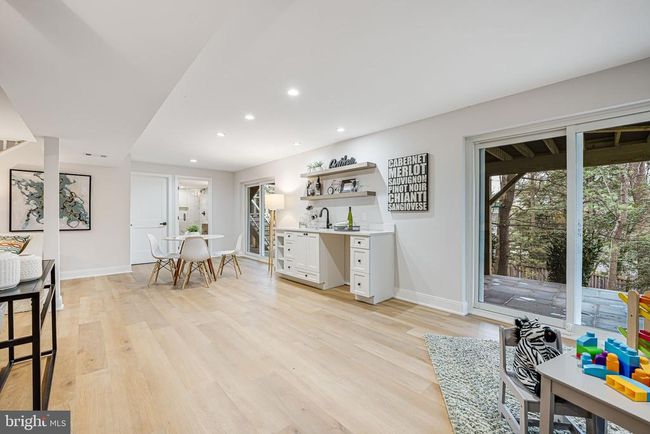 9051 Laurel Hill Ct, House other with 5 bedrooms, 4 bathrooms and null parking in VIENNA VA | Image 43