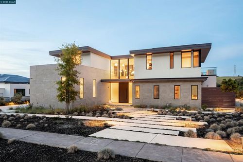 83 Dairy Creek Ln, Orinda, CA, 94563-3744 | Card Image