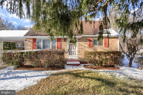 9 Hemlock Ct, HARRISBURG, PA, 17109-1811 | Card Image