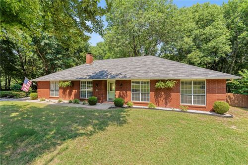 2370 E Kantz Cv, Fayetteville, AR, 72703-3105 | Card Image
