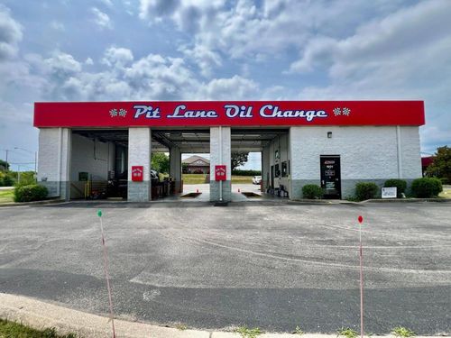 1601 Foxhaven Dr, Richmond, KY, 40475-1056 | Card Image