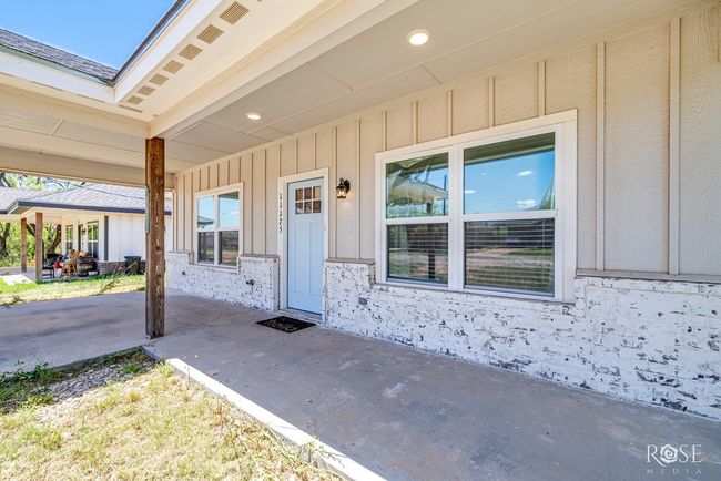 11175 Houston St, House other with 3 bedrooms, 2 bathrooms and 1 parking in Carlsbad TX | Image 13