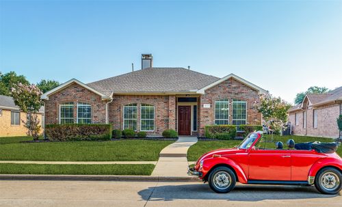 817 Aylesbury Dr, Allen, TX, 75002-5743 | Card Image