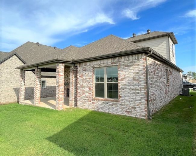3505 Sw Daybreak Boulevard, House other with 4 bedrooms, 3 bathrooms and null parking in Bentonville AR | Image 8