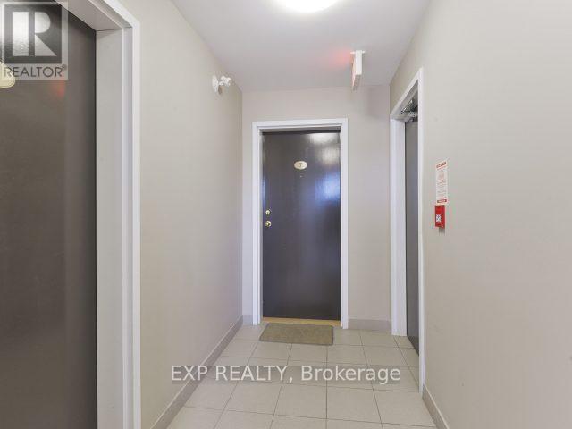 Residential in Toronto (Humberlea-Pelmo Park) 5