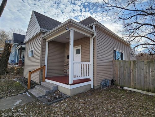 206 Hammond St, Saint Joseph, MO, 64504-1627 | Card Image