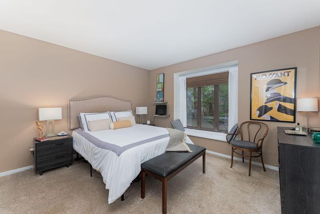 91 Glen Dr, Condo with 2 bedrooms, 2 bathrooms and null parking in Worthington OH | Image 24