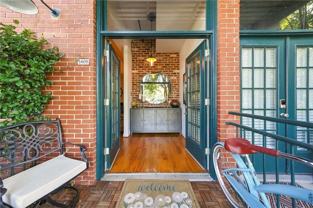 1608 Liberty Ln, For Sale in Roswell - eXp Realty