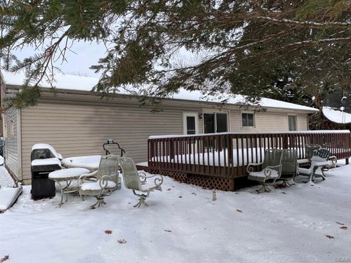 10801 Siam Ct, Brooklyn, MI, 49230-8446 | Card Image