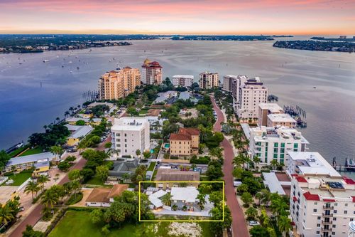 161 Golden Gate Pt, SARASOTA, FL, 34236-6663 | Card Image