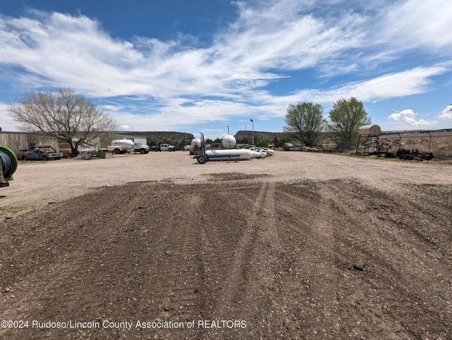 303 Smokey Bear Blvd, Home with 0 bedrooms, 1 bathrooms and null parking in Capitan NM | Image 13
