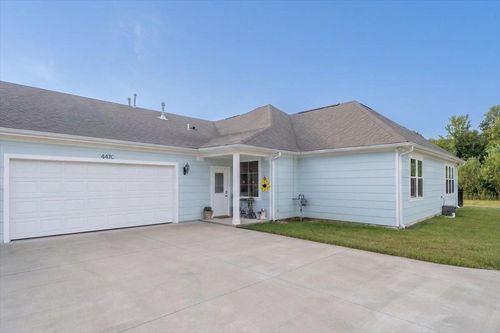 c-447 Abbey Rd, Munford, TN, 38058-5028 | Card Image