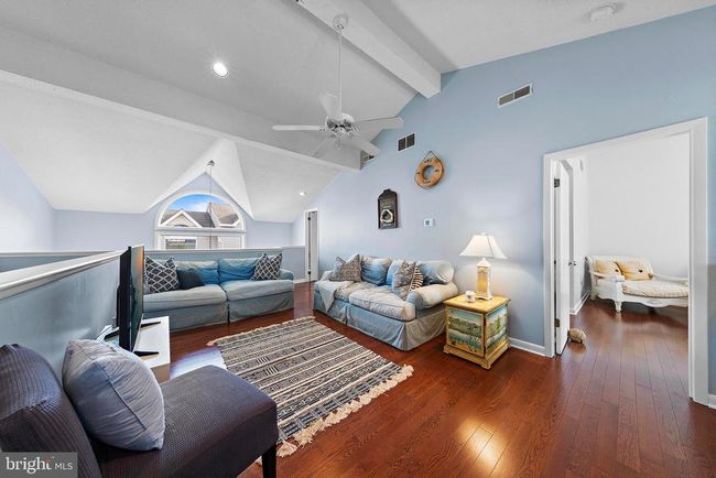APT-8S - 420 8 Th St, Townhouse with 4 bedrooms, 2 bathrooms and null parking in BEACH HAVEN NJ | Image 34