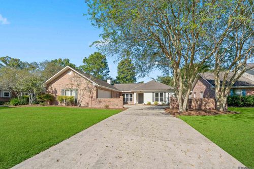 6020 Belle Grove Dr, Baton Rouge, LA, 70820-5016 | Card Image