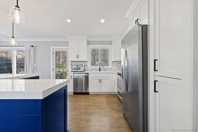 23 Indian Hill Rd, House other with 3 bedrooms, 3 bathrooms and null parking in New Fairfield CT | Image 7