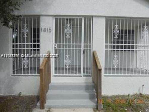 1415 Nw 69th St, Miami, FL, 33147-7153 | Card Image