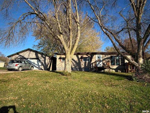 300 W Bobbi Ln, Vermont, IL, 61484 | Card Image
